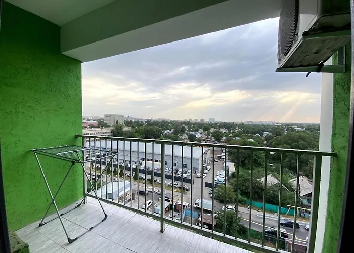 Medinahotelkz, #69, Вид На Горы И Закат, До Арбата 15 Мин Пешком, Halal